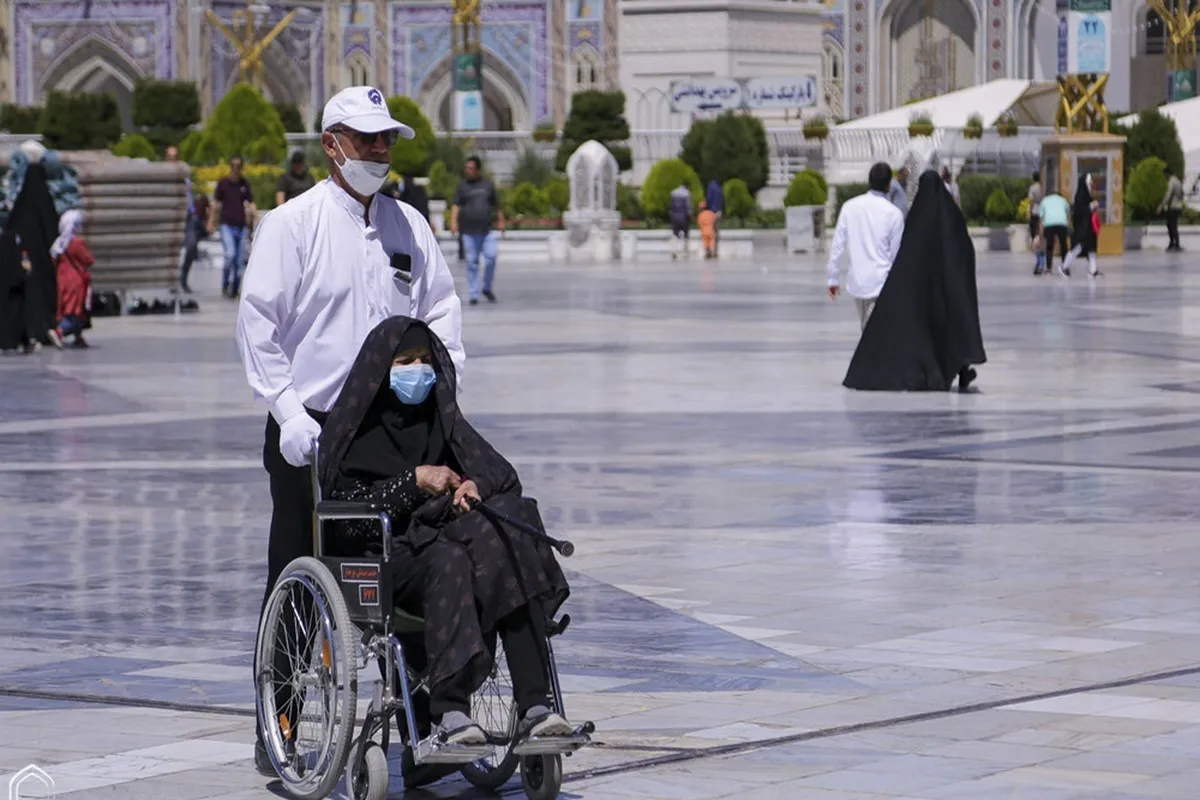 ساعات زیارت با ویلچر در حرم