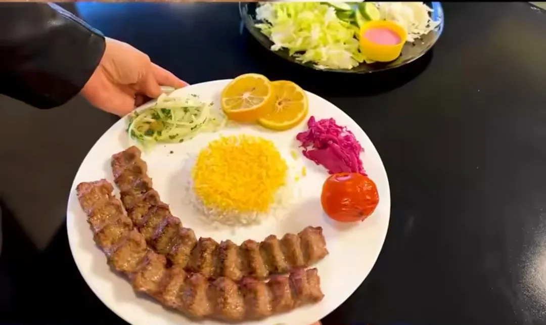غذا رستوران نارمک مشهد