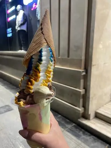 بستنی اصغر مشتی کوهسنگی
