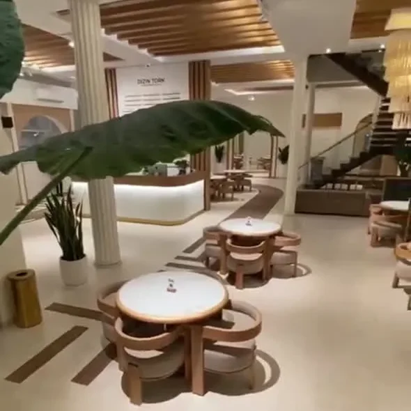 رستوران مینیمال در مشهد