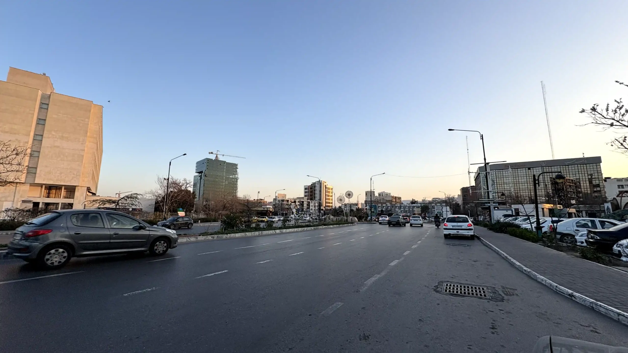 چهارراه احمدآباد مشهد