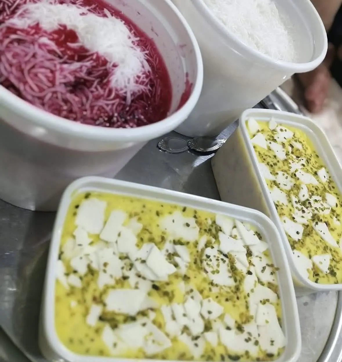 فالوده بستنی زائرالرضا مشهد