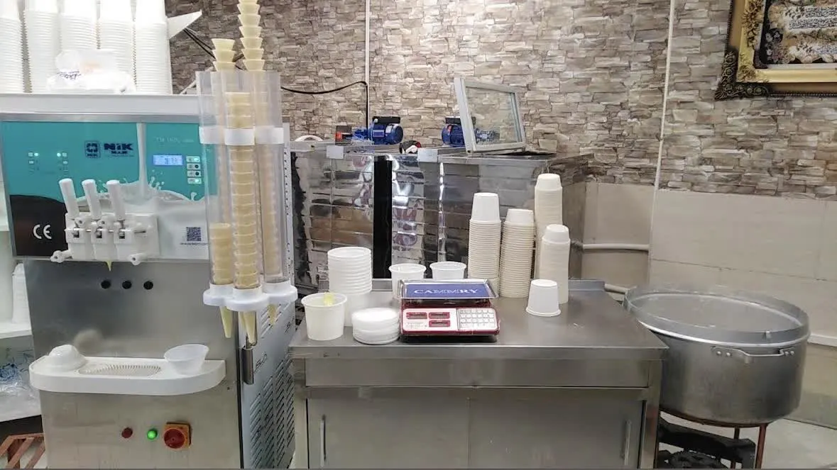 بستنی زائرارضا کجاست