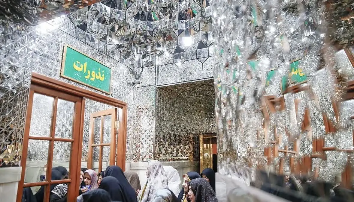 دفتر نذورات حرم امام رضا
