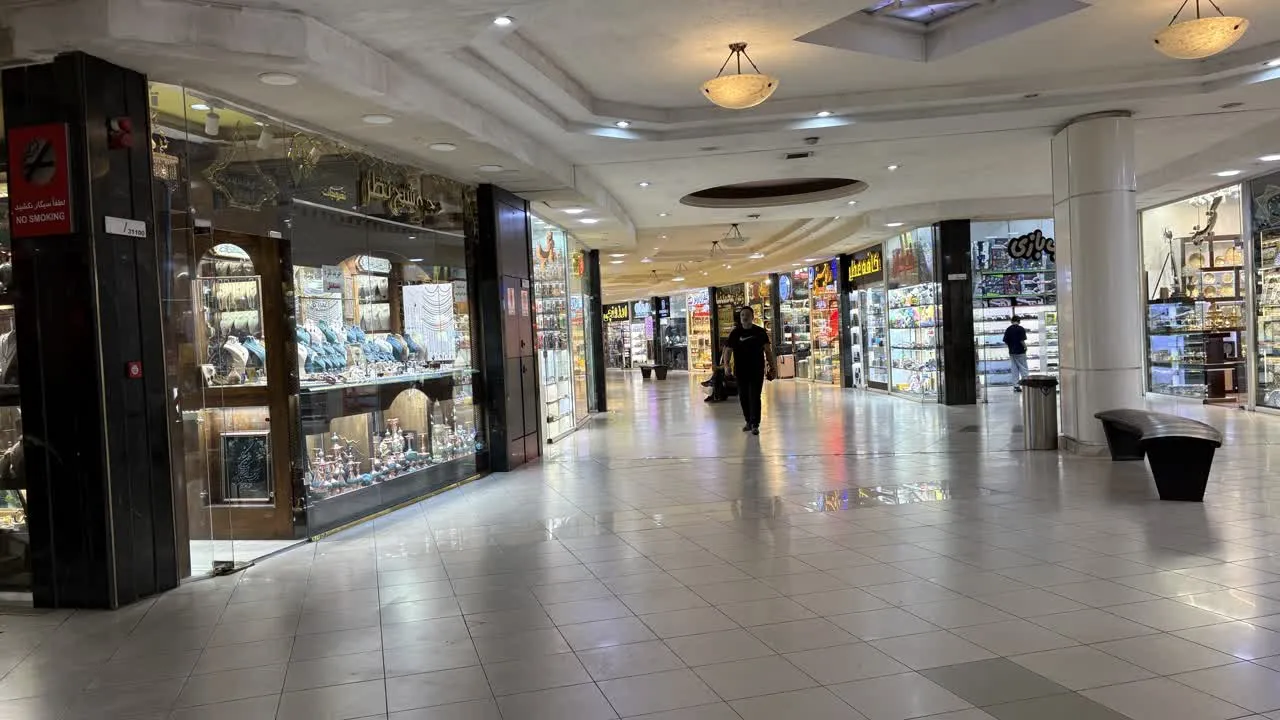 عکس الماس شرق مشهد