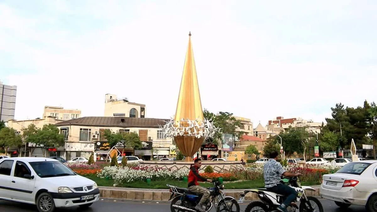 میدان ده دی مشهد