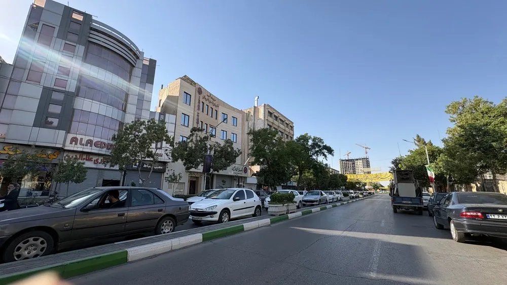 رستوران های اطراف میدان ده دی مشهد