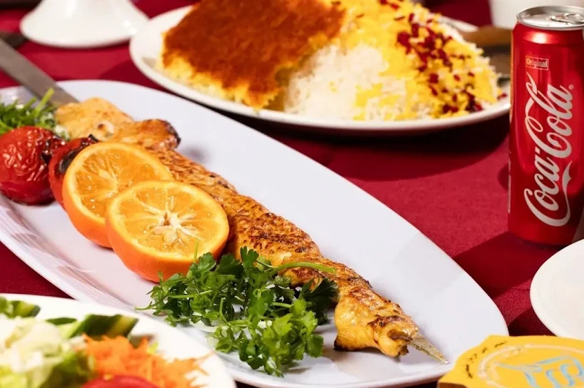 چلو جوجه باغ دربار شاندیز مشهد