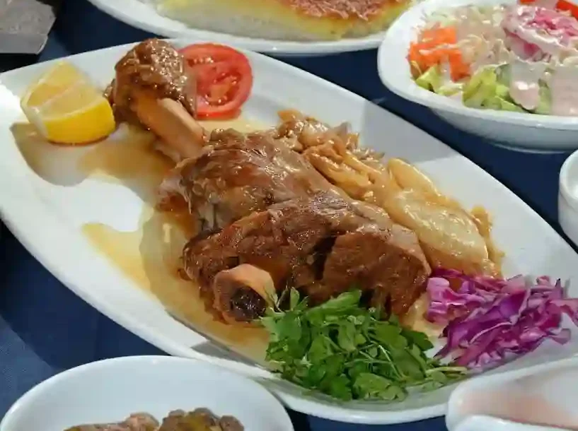 چلو ماهیچه باغ دربار شاندیز مشهد