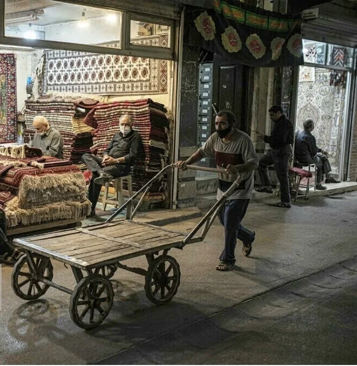 بازار فرش فروش های مشهد کجاست
