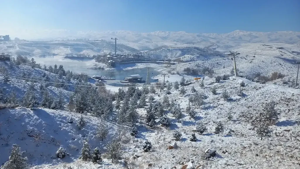 چالیدره مشهد در زمستان