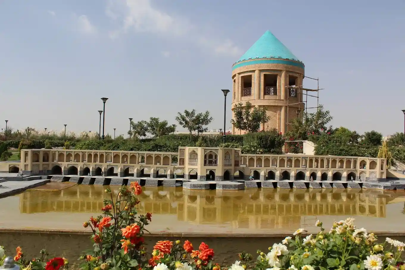 پل خواجو در پارک مینیاتوری مشهد
