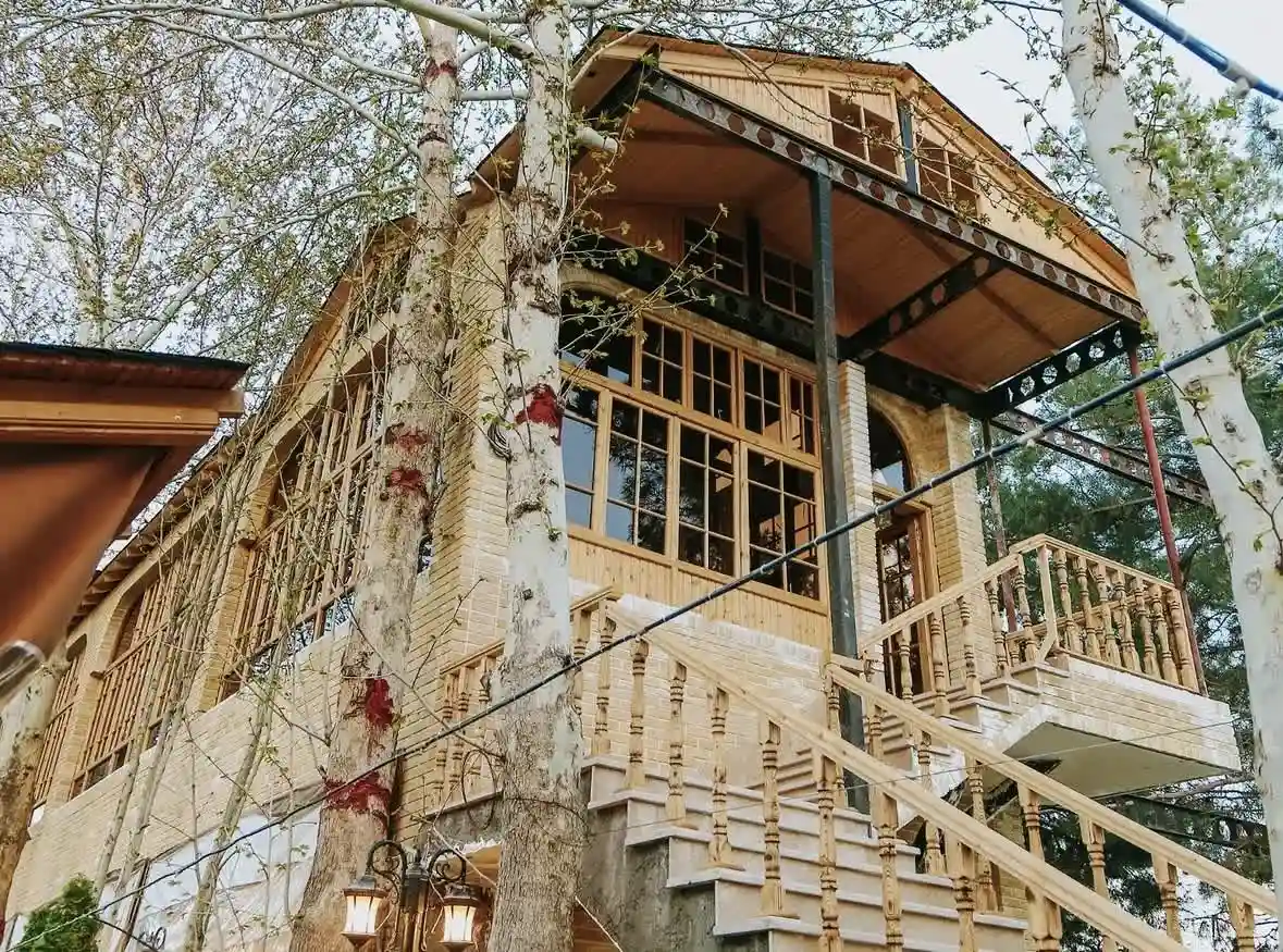 منو باغ دربار شاندیز