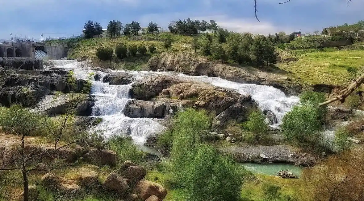 بند گلستان طرقبه مشهد