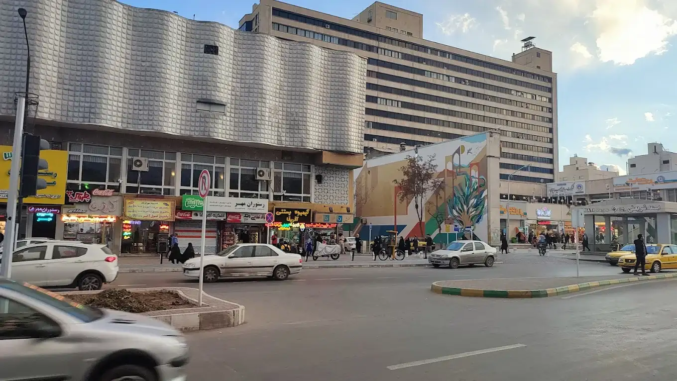 سانس های سینما آفریقا مشهد