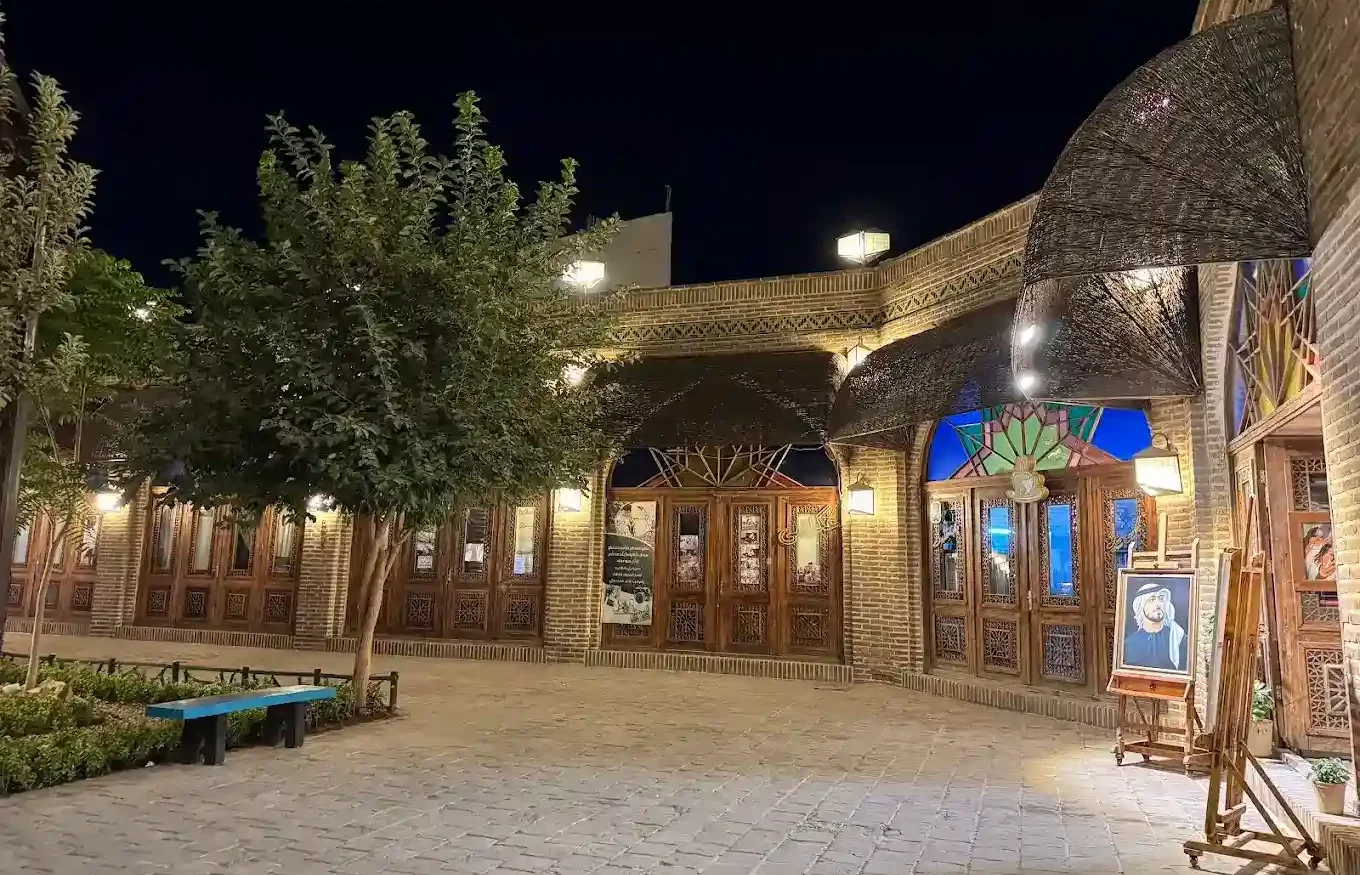 مجتمع گردشگری بابا قدرت مشهد چه دارد