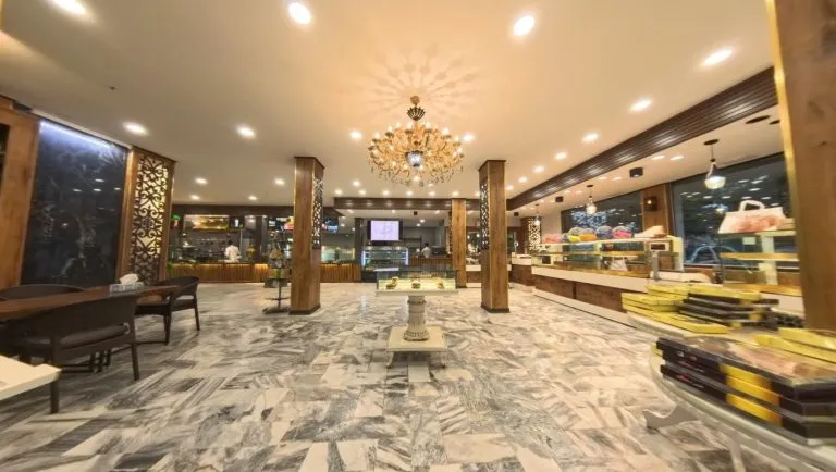 شعبه ی آزادی باقلوا استانبول لذیذ مشهد