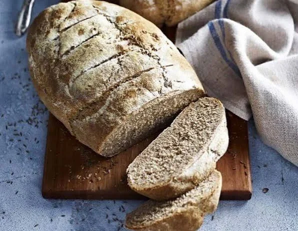 Rye Bread(نان چاودار)
