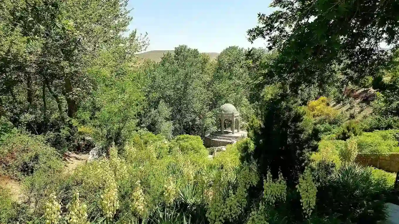 پارک وکیل آباد مشهد بانوان