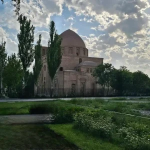 گنبد هارونیه مشهد