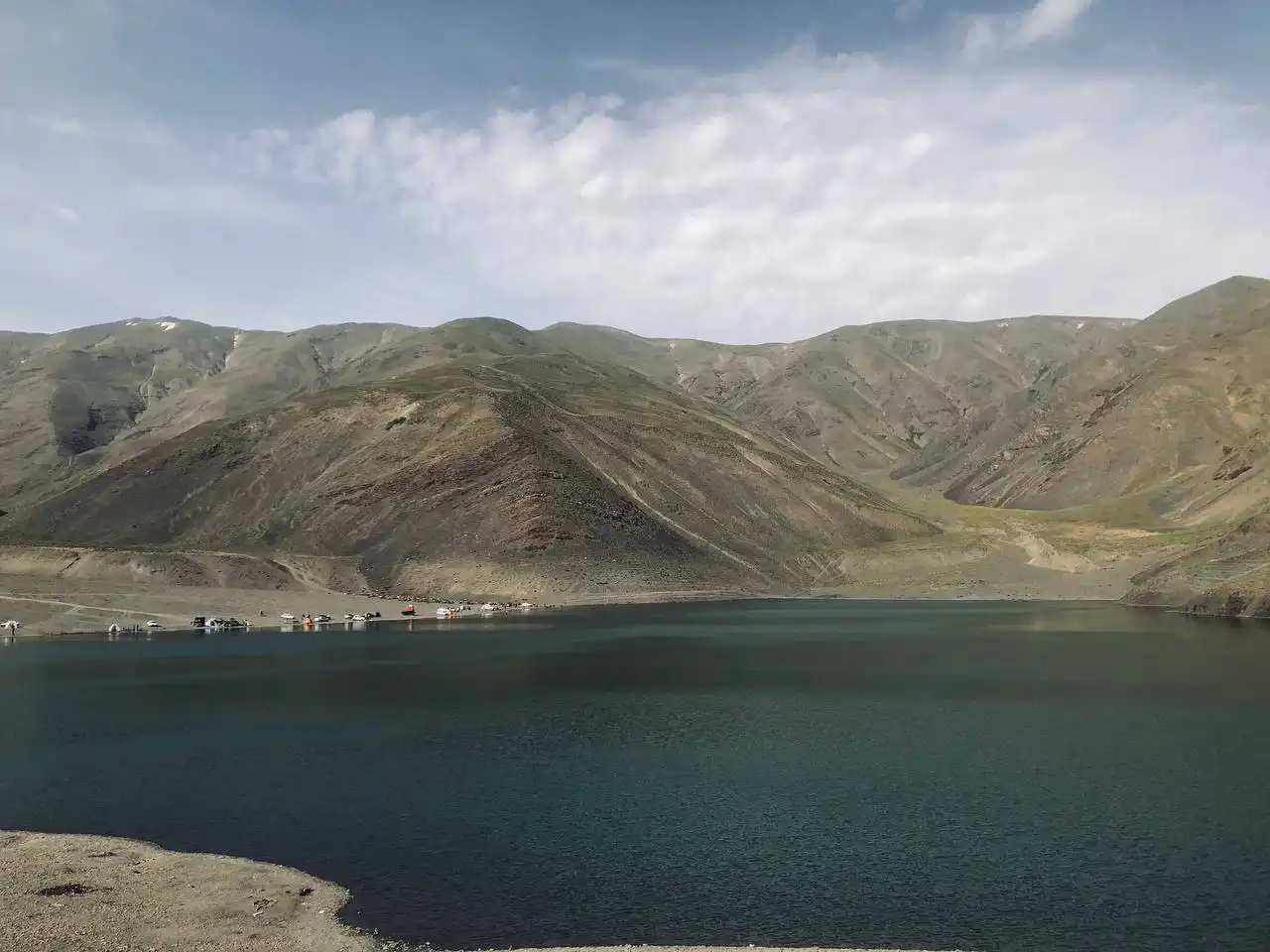 اقامتگاه چشمه سبز گلمکان