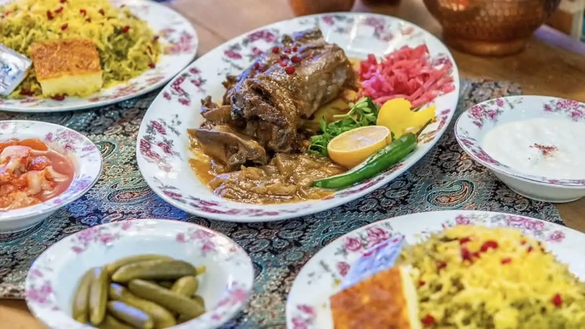 چلو ماهیچه رستوران سنتی جیران مشهد