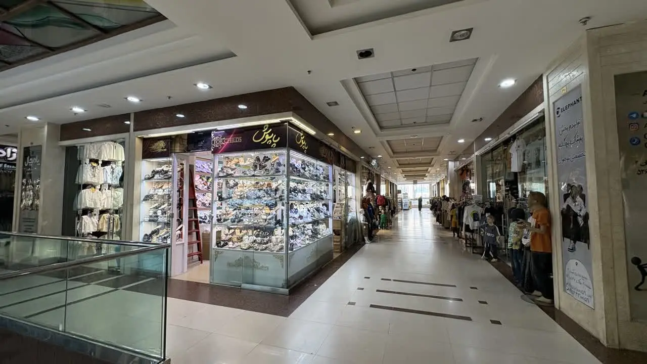 عکس مرکز خرید اسمان 1 و 2