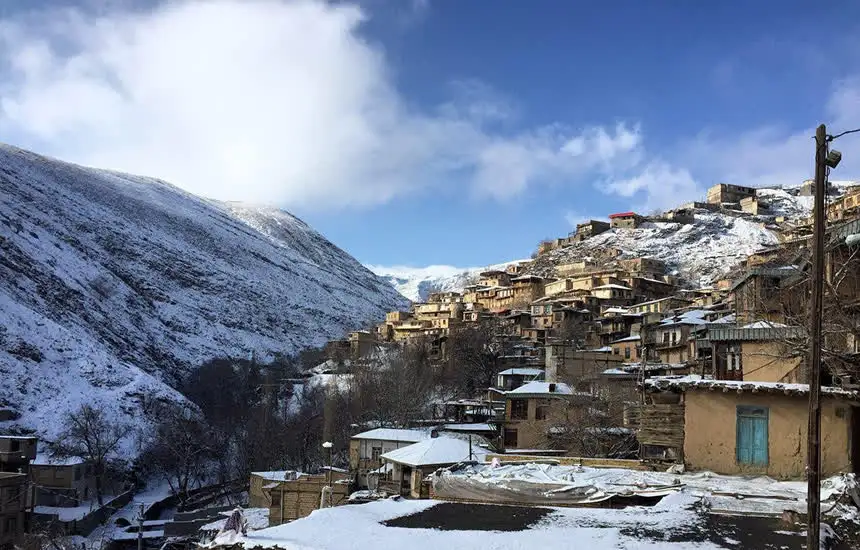 روستای کنگ در زمستان