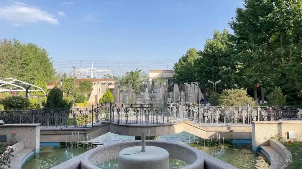 قصر مهرگان شاندیز