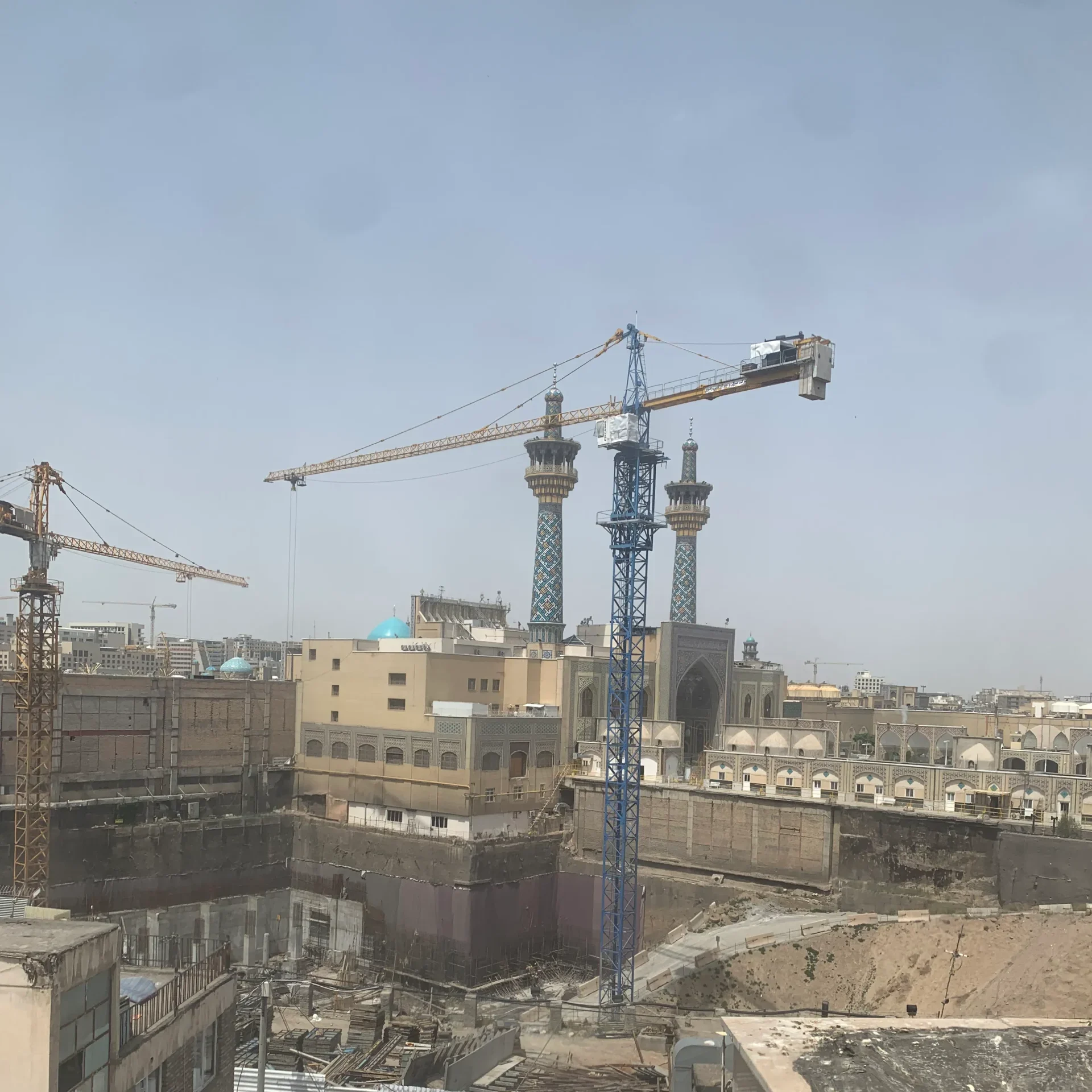 ویو حرم هتل رحمانی مشهد