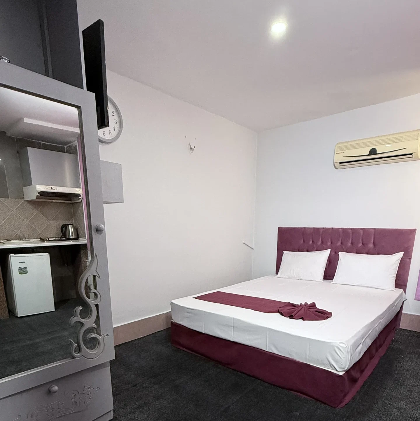 اتاق دبل هتل سفرا طلایی مشهد