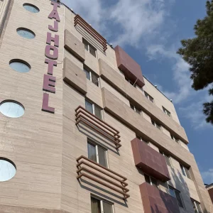 نما بیرونی هتل تاج مشهد