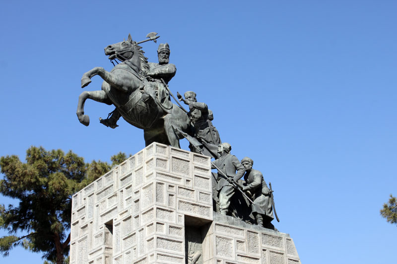 جاذبه‌های دیدنی مشهد و اطراف آن