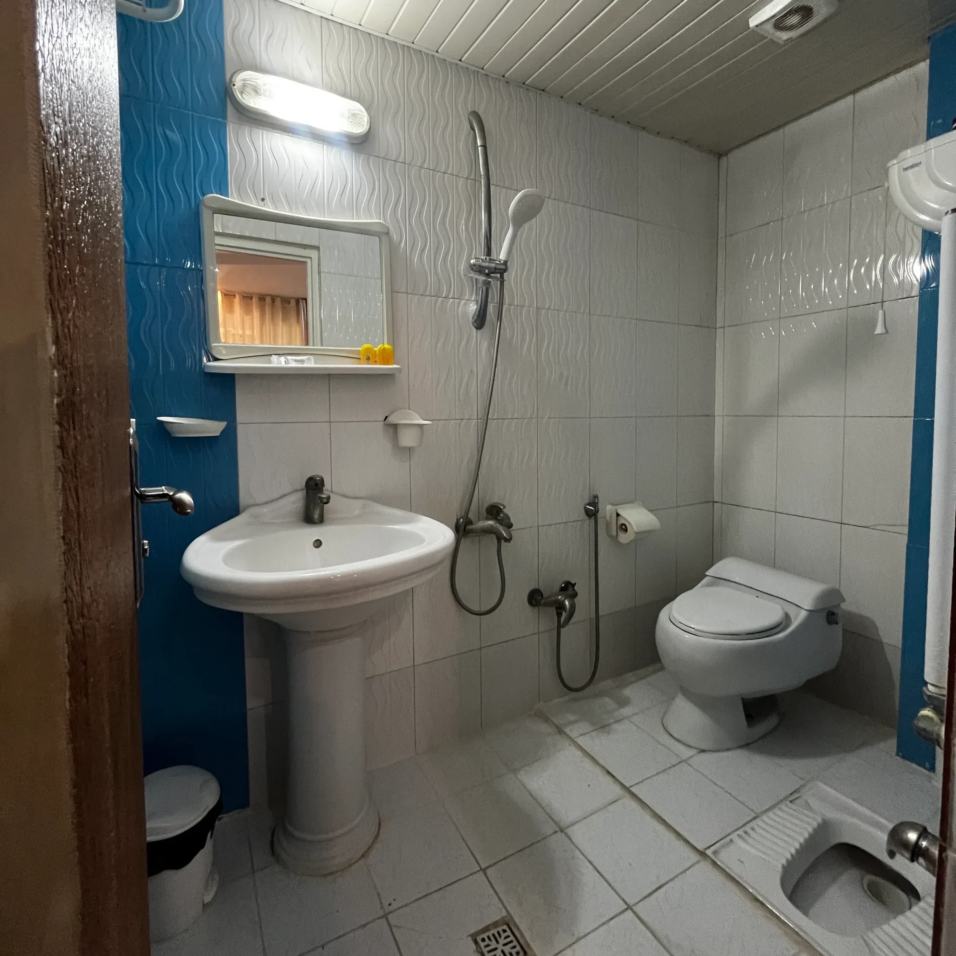 حمام هتل میهمان مشهد