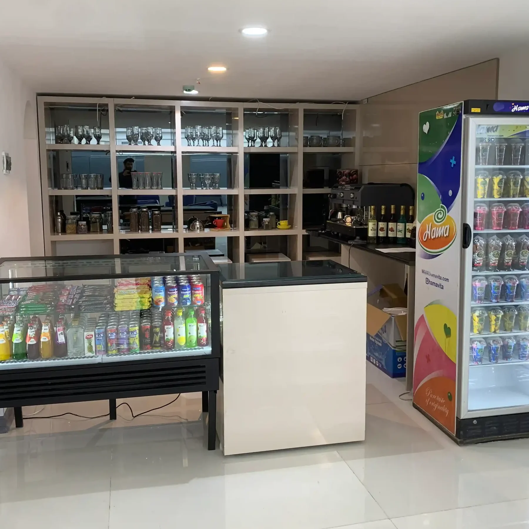 کافی شاپ هتل ارگ مشهد