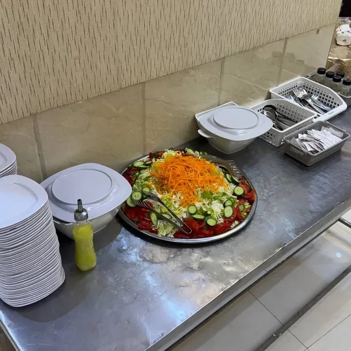 سالاد بار هتل رودبار مشهد